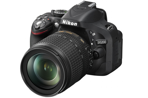 Reflex Nikon D5200 KIT + 18 105VR