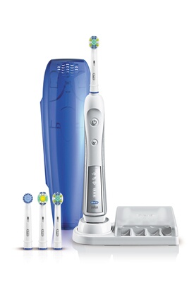 Brosse &agrave; dent electrique Oral B TRIUMPH 4000 (8926360)