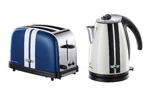 Ensemble petit d&eacute;jeuner Russell Hobbs GRILLE PAIN + BOUILLOIRE MINI