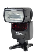 Nikon SB 700