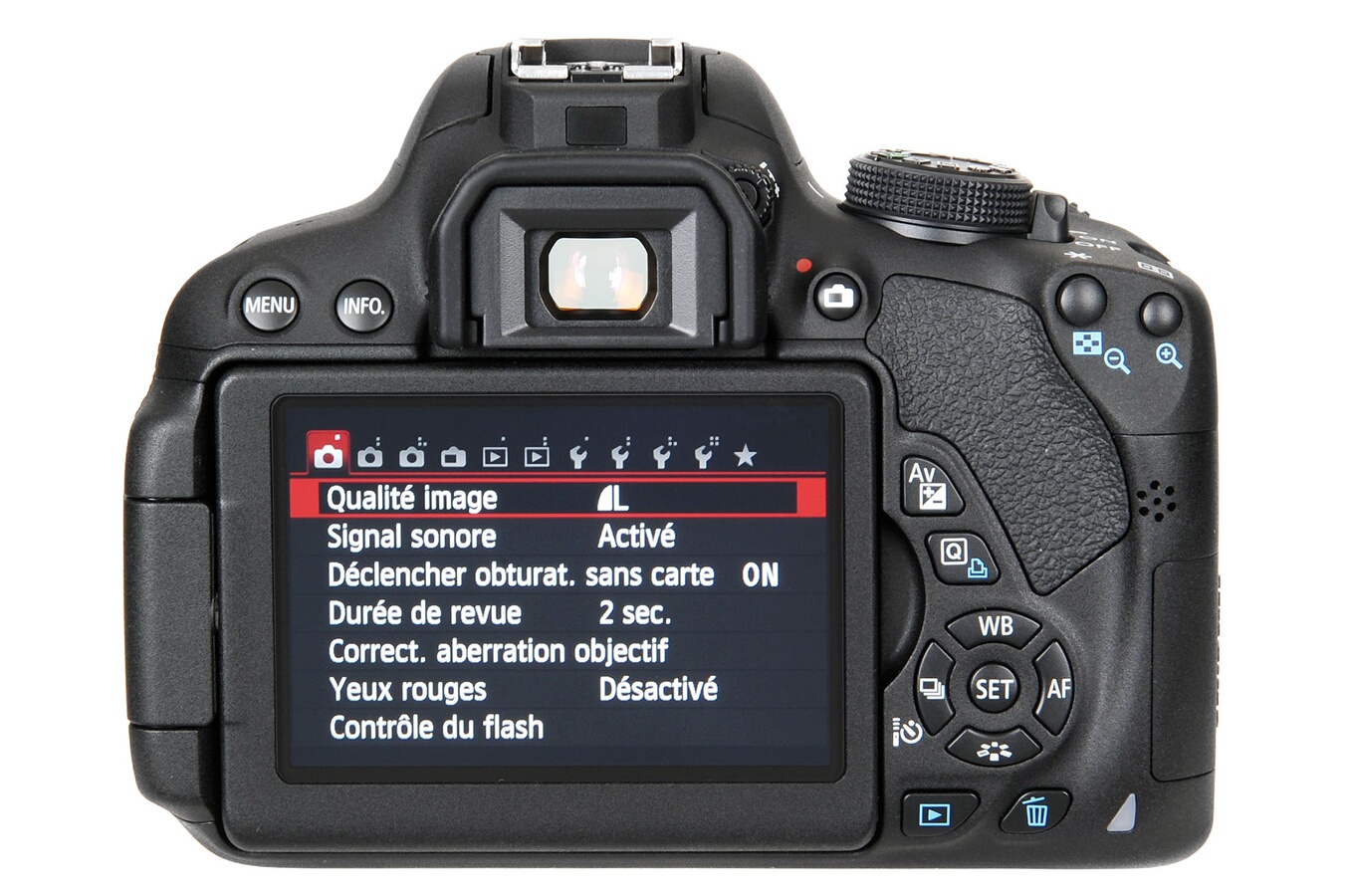 Reflex Canon EOS 700D + 18 55 IS STM + Sigma 70 300mm F4 5.6 DG Macro