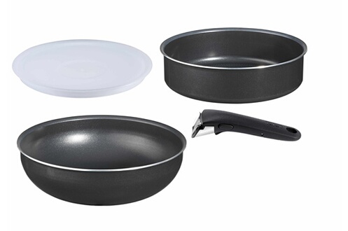 Les casseroles et poêles à poignée amovible
