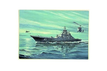 Maquette Trumpeter Maquette bateau : Croiseur de bataille USSR P.Velikiy