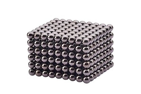 Jouet aimanté composé de 216 balles magnétiques 5mm - Argent