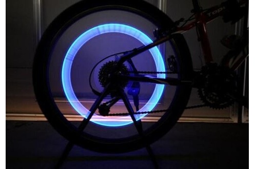 8pcs Voiture Lumineux Pneu Valve Caps Fluorescent Nuit Brillant Moto Vélo  Roue de vélo Pneu Moyeu Soupape Tige Caps Décor 1 / 4pcs (livraison  gratuite)
