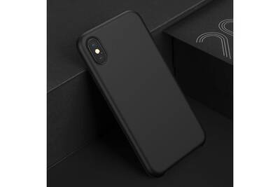 coque iphone xs max silicone noir