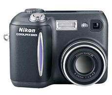 CoolPix 885 noir