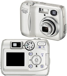 CoolPix 3200