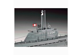 Maquette Revell Maquette sous-marin : u-boot type xxi u 2540 & interieur