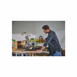 Promo Scie Circulaire Sans Fil 18v One R18cs-0 Ryobi chez Tridôme Promo Scie Circulaire Sans Fil 18v One R18cs-0 Ryobi chez Tridôme