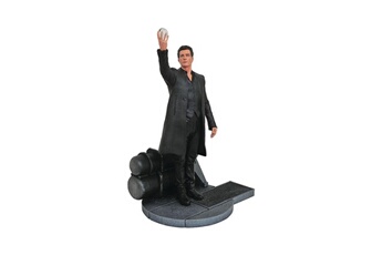 Figurine pour enfant Diamond Select La tour sombre - statuette movie gallery l'homme en noir 25 cm