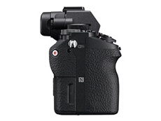 Sony A7 II Ilce-7M2 - Appareil Photo Numérique - Sans Miroir - 24.3 Mp - Cadre Plein - 1080P - Corps Uniquement - Wi-Fi, Nfc - Noir