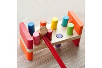 Autre jeux éducatifs et électroniques AUCUNE Banc en bois jouet avec maillet martelant bloc punch and drop instruments multicolore