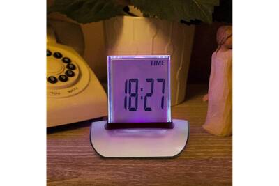 Vshop Led Horloge Numerique Calendrier Avec Date Jour Et Heure Temperatture 7 Couleurs Led