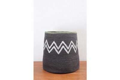 Article De Decoration Baobab Cache Pot Zigzag Noir Et Blanc Darty