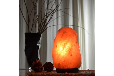 ZIYIUI 100% qualité originale lampe de sel en cristal naturel Himalayan rock sel pyramide lampe de table lampe de sel fiche de type UE pour atmosphère chaleureuse avec 2 ampoules de rechange 2,5 kg 