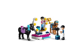 Figurine de collection Lego Lego friends - le parcours d'obstacles de stéphanie - 41367 - jeu de constructio