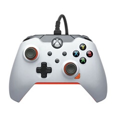 Acheter Manette filaire pour Xbox et PC Blanc atomique Bon état - 27,99 € Manette filaire pour Xbox et PC Blanc atomique Bon état - reconditionné disponible sur Darty