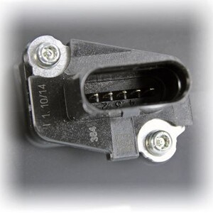 DENSO DMA-0109 Débitmètre D'Air Mass Air Flow Sensor - Compatible Toyota Auris, Corolla, Hiace 1.4 D-4D Et 2.5 D-4D