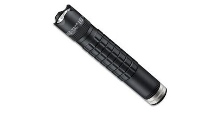 Lot 4 MAG-LITE ONTARIO CALIFORNIA USA LAMPE DE POCHE Flashlight NOIR Lot 4 MAG-LITE ONTARIO CALIFORNIA USA LAMPE DE POCHE Flashlight NOIR