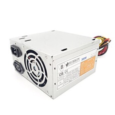 Alimentation PC Rubikon Gwarancja 300X 300W ATX SATA MOLEX