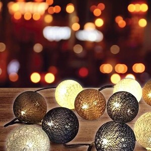 Guirlande Lumineuse LED De Noël Avec 10 Boules - À Piles, Pour Intérieur - Boucles Pailletées Ou Spirales Coton - Blanc Spirale