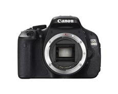 Canon eos 600d + obj. Canon ef-s is 18 - 55 mm f/3. 5 - 5. 6