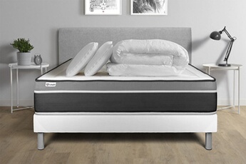 Pack lit complet - Matelas 140x190 cm + Sommier tapissier à lattes (en kit) + 2 oreillers + Couette - Vital Care