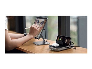 - Station de charge + adaptateur secteur - 20 watt - PD - 4 connecteurs de sortie (USB, USB-C) - Europe
