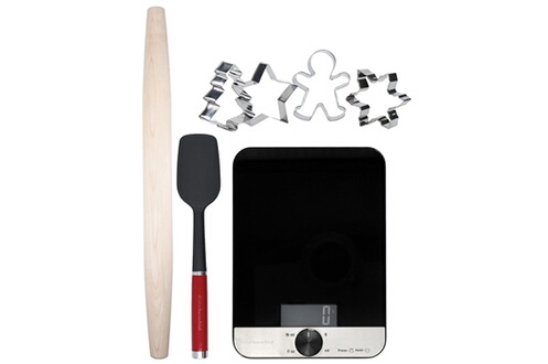 Plat / moule Kitchenaid Set 4 pièces: Balance, Rouleau à patisserie, maryse, emporte pièce