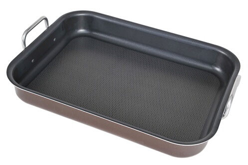 Plats et moules à patisserie