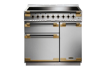 Largeur 90 cm - Table induction / 5 foyers dont 1 allant jusqu'à 3200 W / Four gauche 79 L - Four droit 67 L - Gril 21 L / Nettoyage catalyse (four gauche) / Nettoyage manuel (four droit et gril)