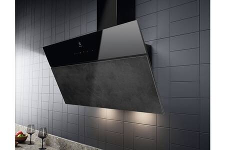 Hotte décorative murale Electrolux LFV719TK