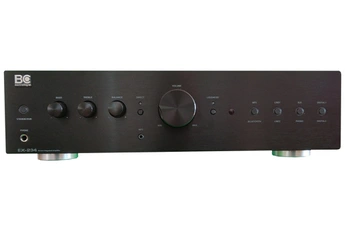 Amplificateur intégré 2x80W sous 8 ? / Restitution fidèle / Connectivité Bluetooth / Entrées Phono, optique/coaxiale, MP3, XLR et RCA