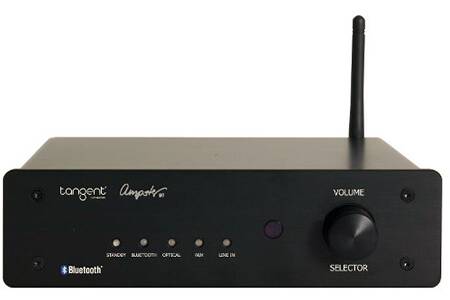 pouvez-vous brancher un ampli à la radio stock