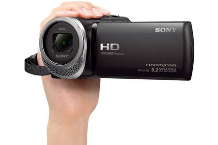 Caméscope Sony HD HDR-CX105 - Capteur Exmor CMOS, Zoom Optique 10x, écran Tactile 2,7" | Enregistrement AVCHD, 8 Go Interne