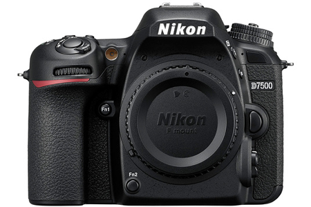 Appareil photo Reflex Nikon D7500 + AF-S DX 18-300 mm f/3,5-6,3 G ED VR