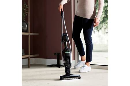 Aspirateur Balais Electrolux WQ71-green - Occasion, Fonctionnel Avec Défauts
