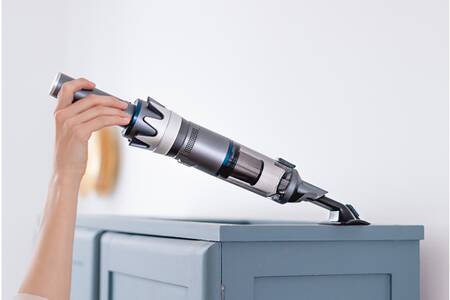 Aspirateur à Main Sans Fil Convertible EZIclean Blaster F130 - Ultra Puissant, Léger Et Polyvalent Avec Base De Chargement