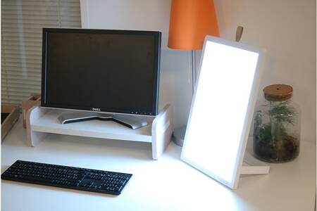 Lampe De Luminothérapie Dayvia Wellbi - Lumière Blanche Pour Bien-être Et énergie - Neuf Sous Boîte