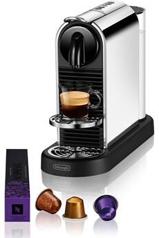  4 sélections de café comprenant Espresso et Lungo / Mode économie d'énergie avec arrêt automatique / Machine compacte et légère / Livrée avec un assortiment de 12 capsules