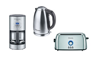 Electrolux - Ensemble petit déjeuner Electrolux BOUILLOIRE + GRILLE PAIN + CAFETIERE 955