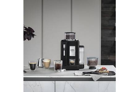 Expresso avec broyeur Delonghi FEB4455.B RIVELIA Noir | Darty