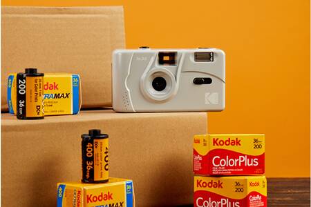 Appareil Photo Argentique KODAK 35 AF2 - Made In France, Design XXe, Compact Argenté - Occasion (Lot Collection)