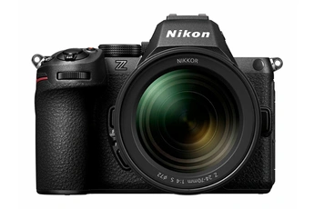 Capteur CMOS avec 24,5 MégaPixels / Ecran orientable, tactile, de 8 cm, environ 2 100 000 pixels / Résolution vidéo 3840 x 2160 (4K UHD) : 60p/50p/30p/25p/24p / Résolution photo 24.5 / Monture objectif Nikon Z