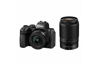 Capteur APS-C avec 20.9 MégaPixels / Moniteur ACL tactile TFT orientable de 8 cm / Résolution vidéo : 3840 x 2160 (4K UHD) - Résolution photo : 20,9 / Monture objectif : Nikon Z
