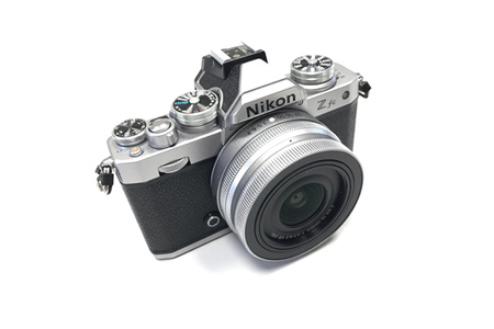 Appareil photo hybride Nikon Z FC + Z DX 16-50mm f/3,5-6,3