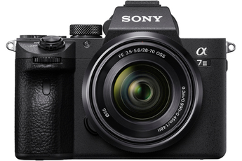 Appareil photo hybride Sony A7 III + FE 28-70mm F/3.5-5.6 OSS