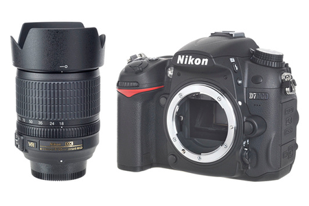 Appareil photo Reflex Nikon D7000+18-105VR