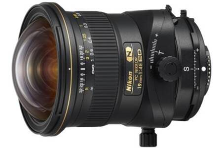 Objectif à Focale fixe Nikon PC-E 19mm f/4 E ED NIKKOR - JAA639DA | Darty